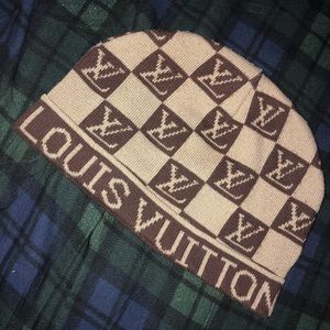 LOUIS VUITTON DAMIER LV PRINT BEANIE